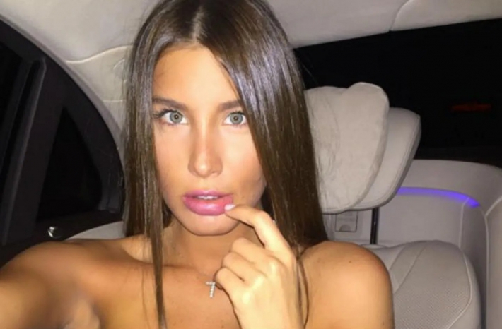 А студио кэти топурия