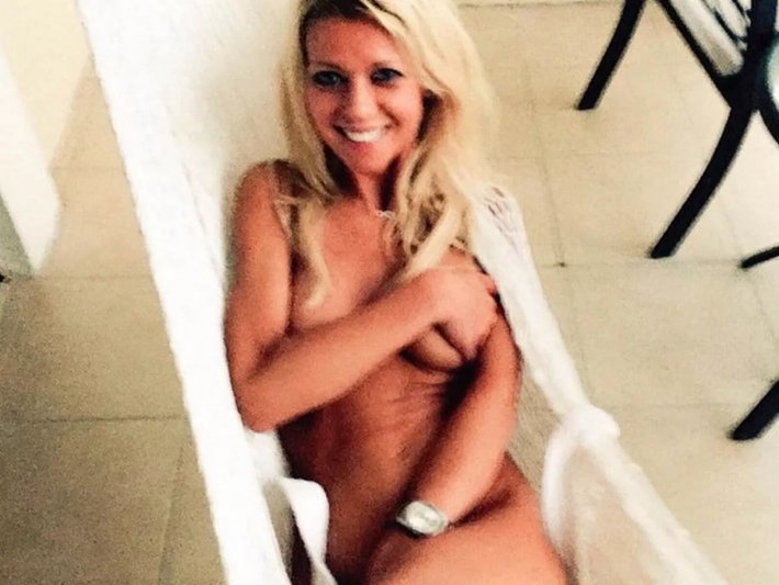 Тара рид голые ню эро