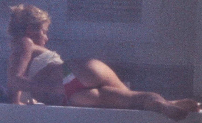 Шакира слив