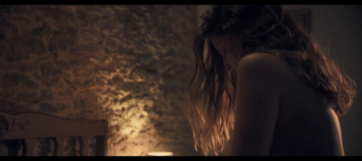 Летиция каста