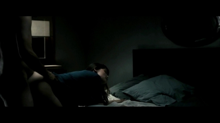 Бумажный дом эротические сцены