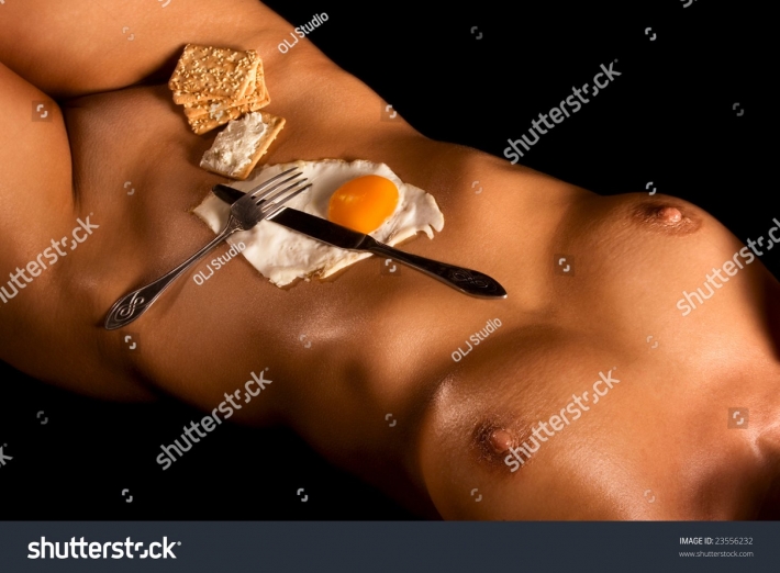 Жареное яйцо