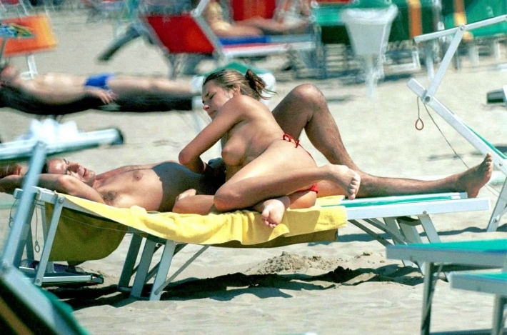 Алена середова топлесс