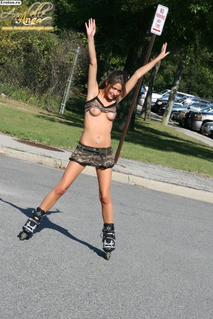 Катание на роликовых коньках