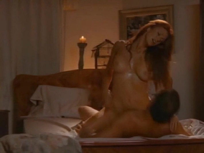 Энджи эверхарт постельная сцена