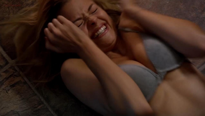 Обнаженная актриса