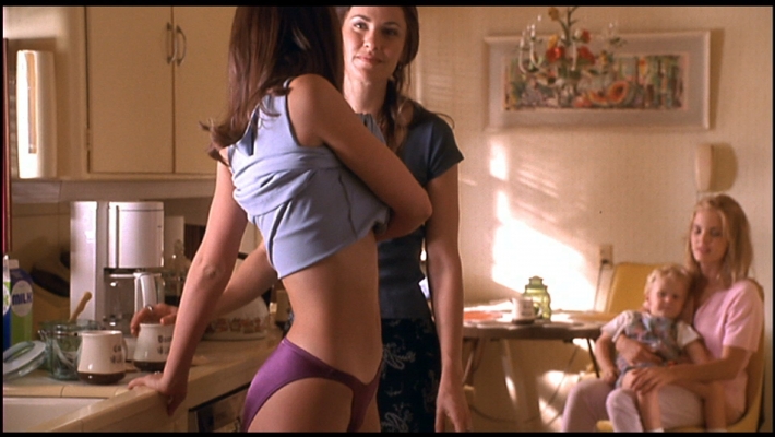 Дженнифер лав хьюитт интимные сцены