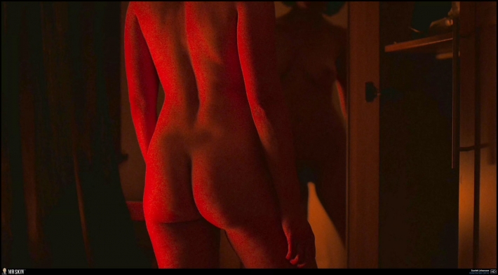 Скарлетт йоханссон голая попа