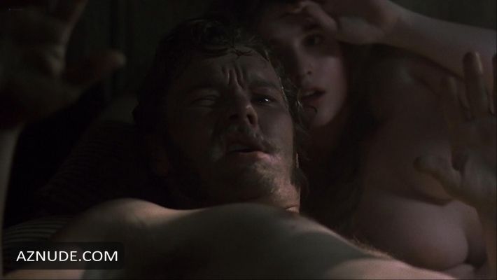 Дэвид харбор постельные сцены