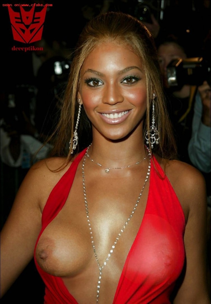 Бейонсе сиськи