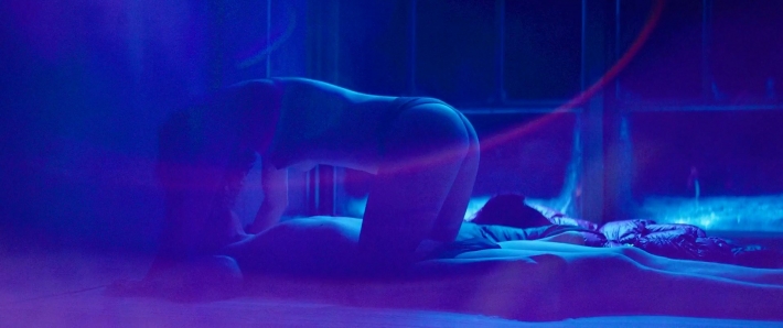 Голая сцена