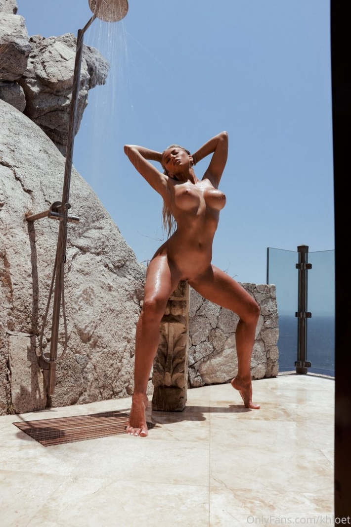 Обнаженное тело