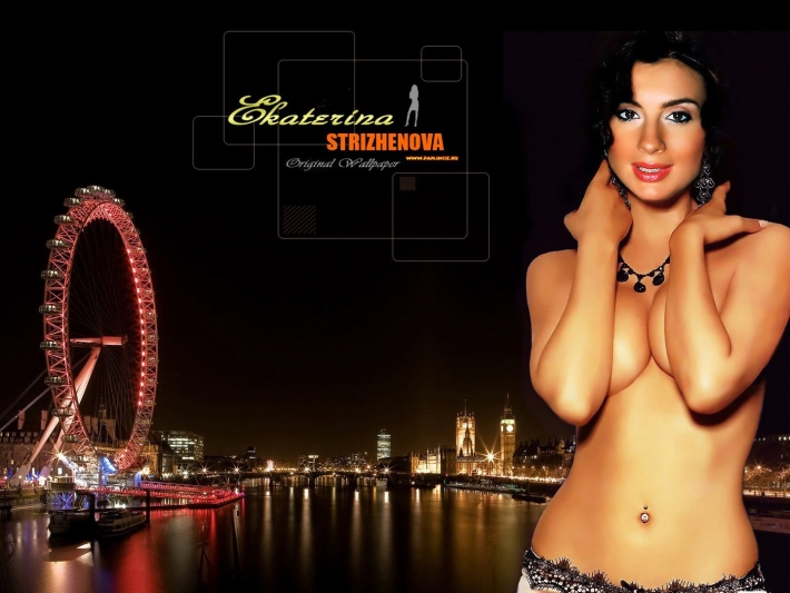 Актриса брюнетка