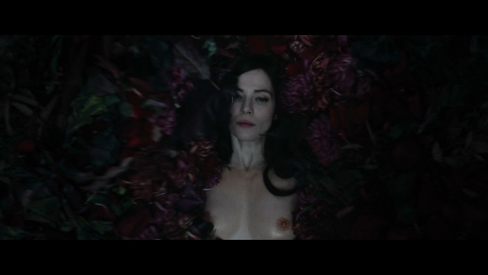 Голая анна ковальчук мастер и маргарита