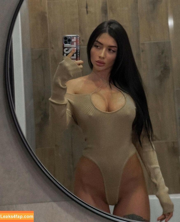 Алёна омович onlyfans