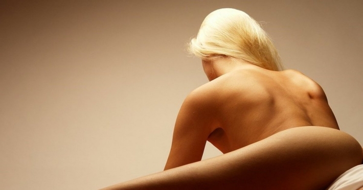 Женская спина