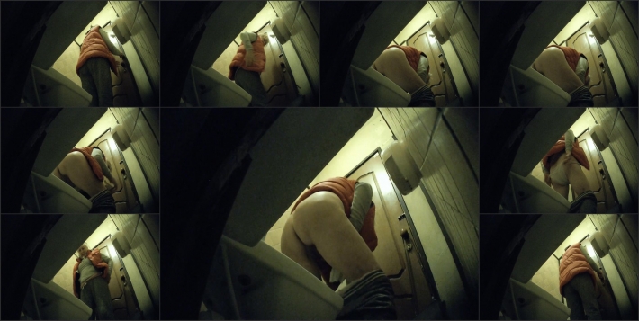 Камера в женском туалете какают