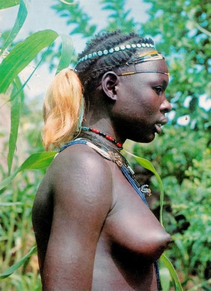 Голые девушки из африки