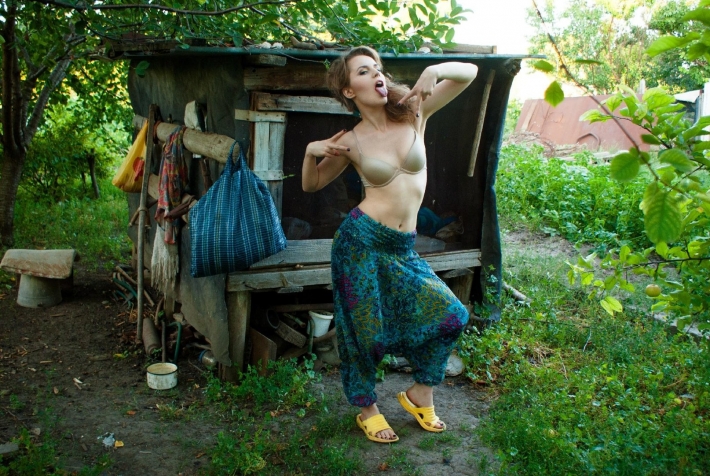 Голые девки из деревни