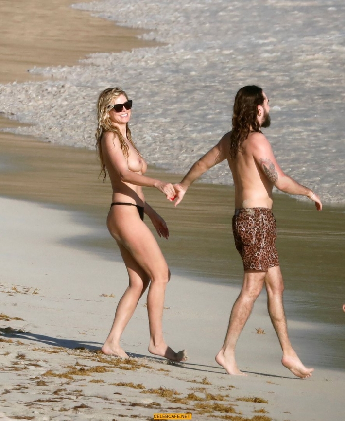 Хайди клум топлес