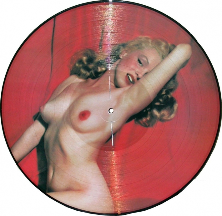 Голая мэрилин монро