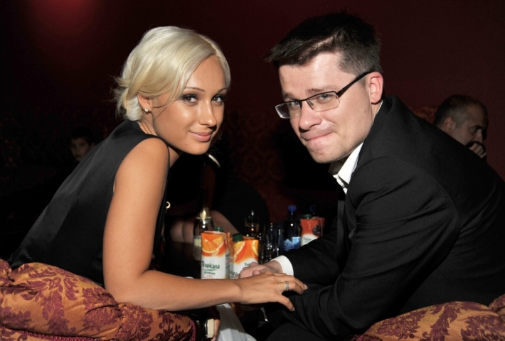 Гарик харламов и первая жена