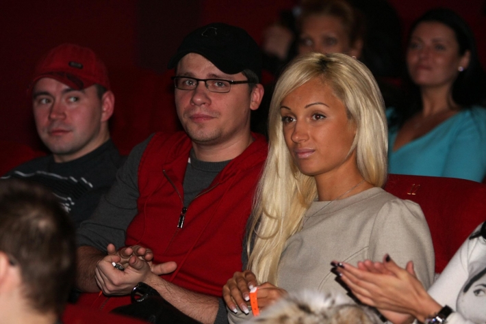 Жёны гарика харламова