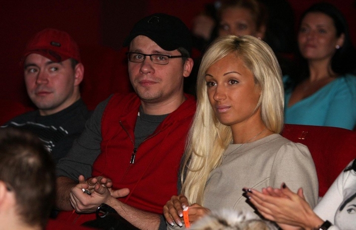 Жёны гарика харламова