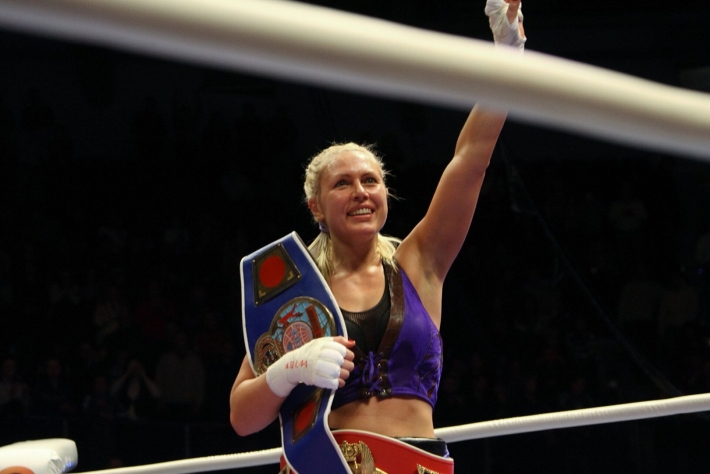 Чемпионка мира по боксу