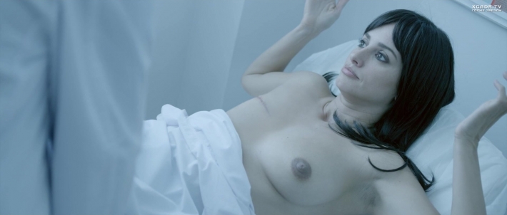 Пенелопа крус сиськи в фильмах